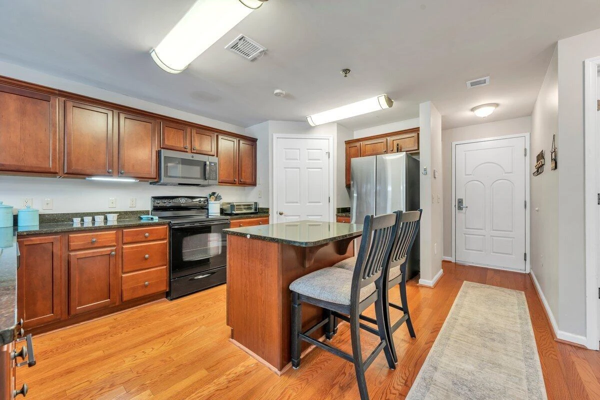 1100 Celebration AVE #316 - Photo 4
