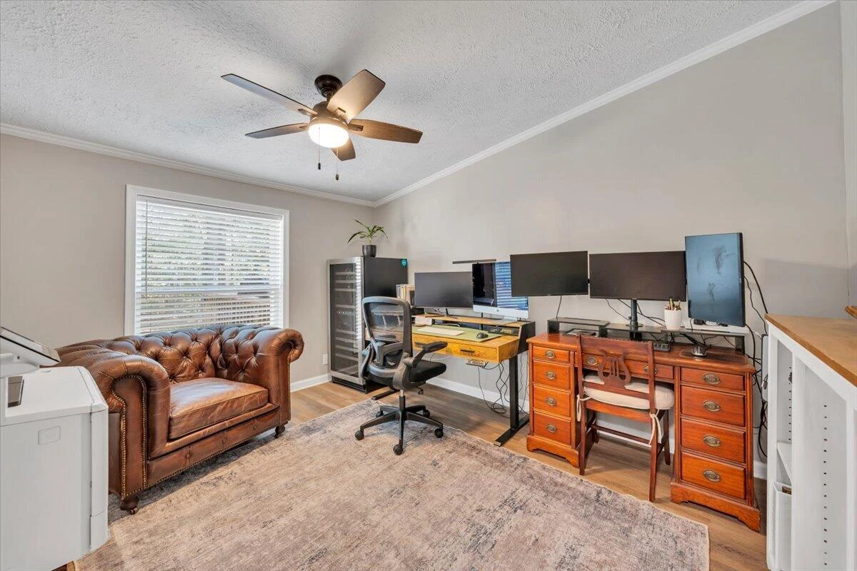 1675 Ashley DR - Photo 25