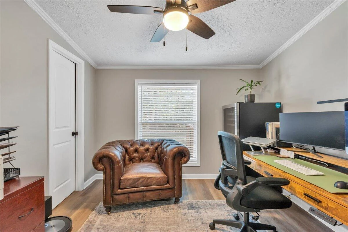 1675 Ashley DR - Photo 26
