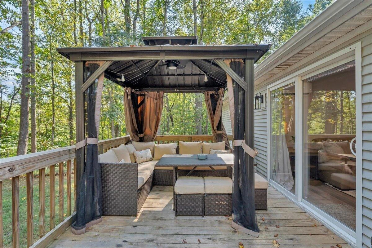 1675 Ashley DR - Photo 29