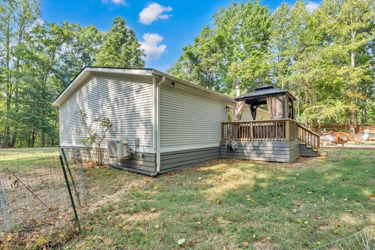 1675 Ashley DR - Photo 34
