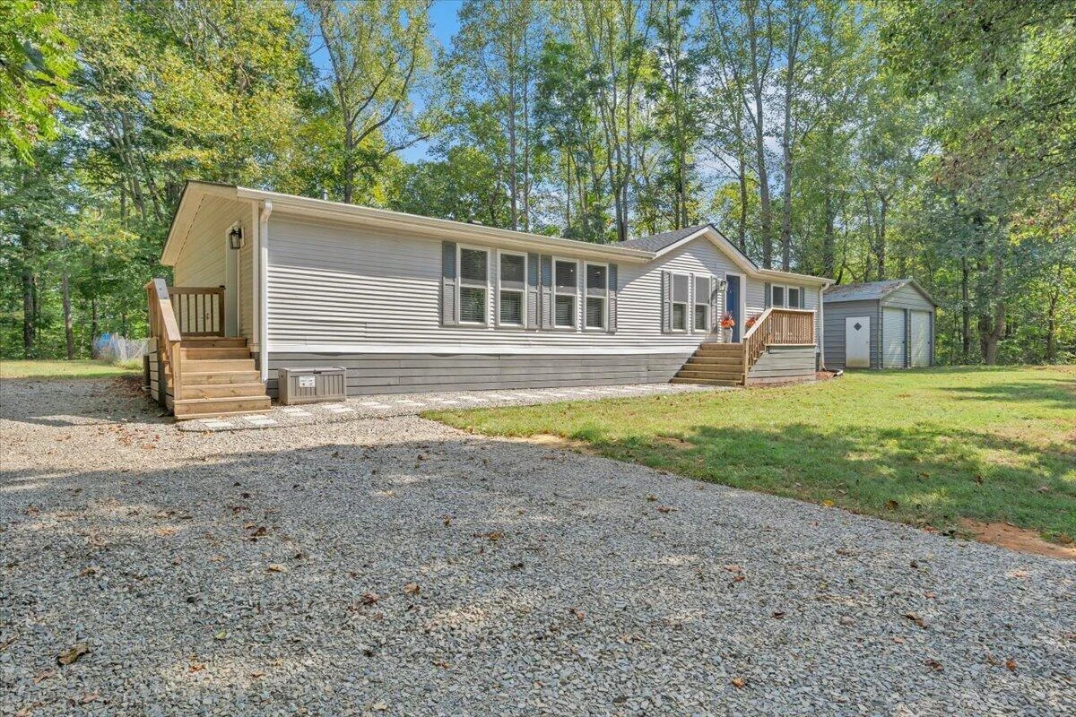 1675 Ashley DR - Photo 38