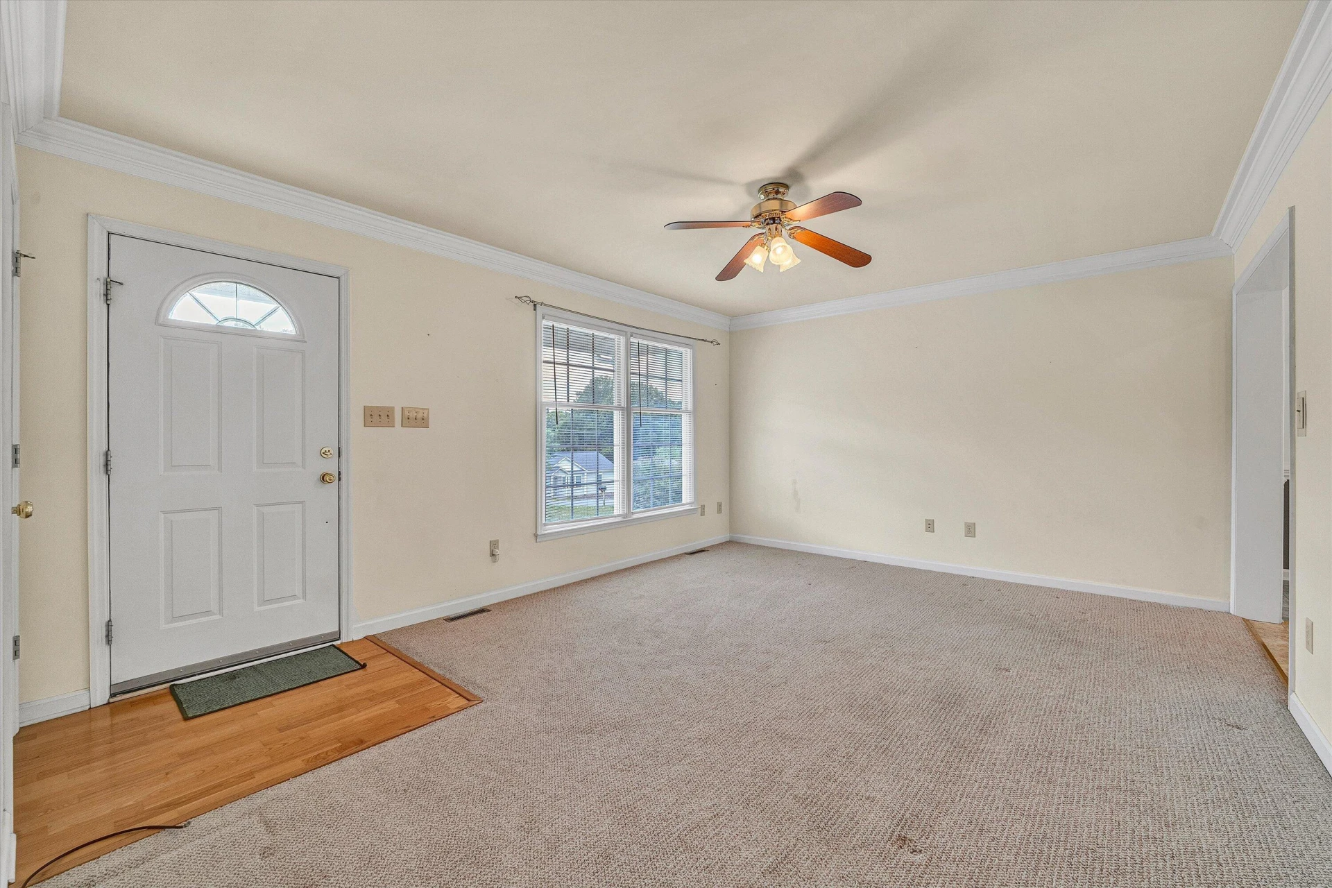 100 Meadow Brook DR - Photo 6