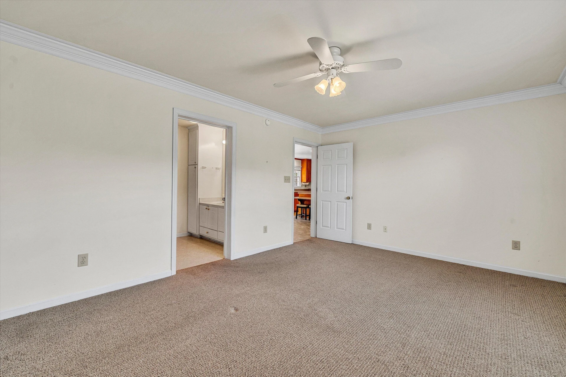 100 Meadow Brook DR - Photo 14