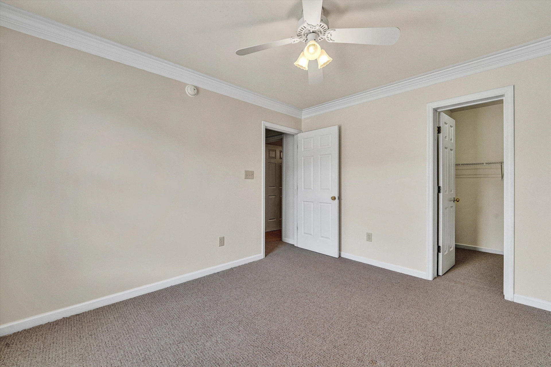 100 Meadow Brook DR - Photo 24