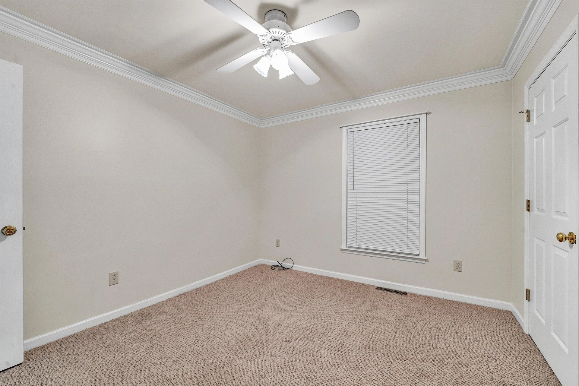 100 Meadow Brook DR - Photo 26