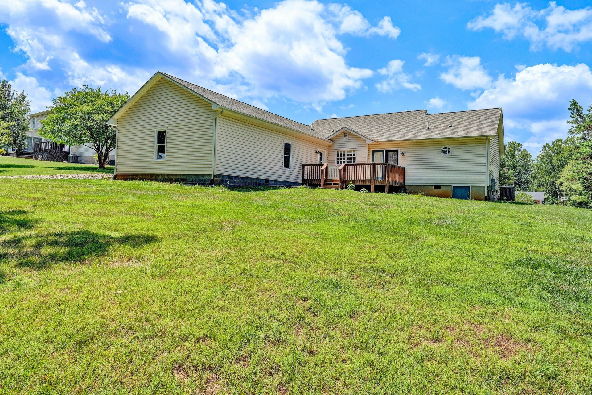 100 Meadow Brook DR - Photo 35
