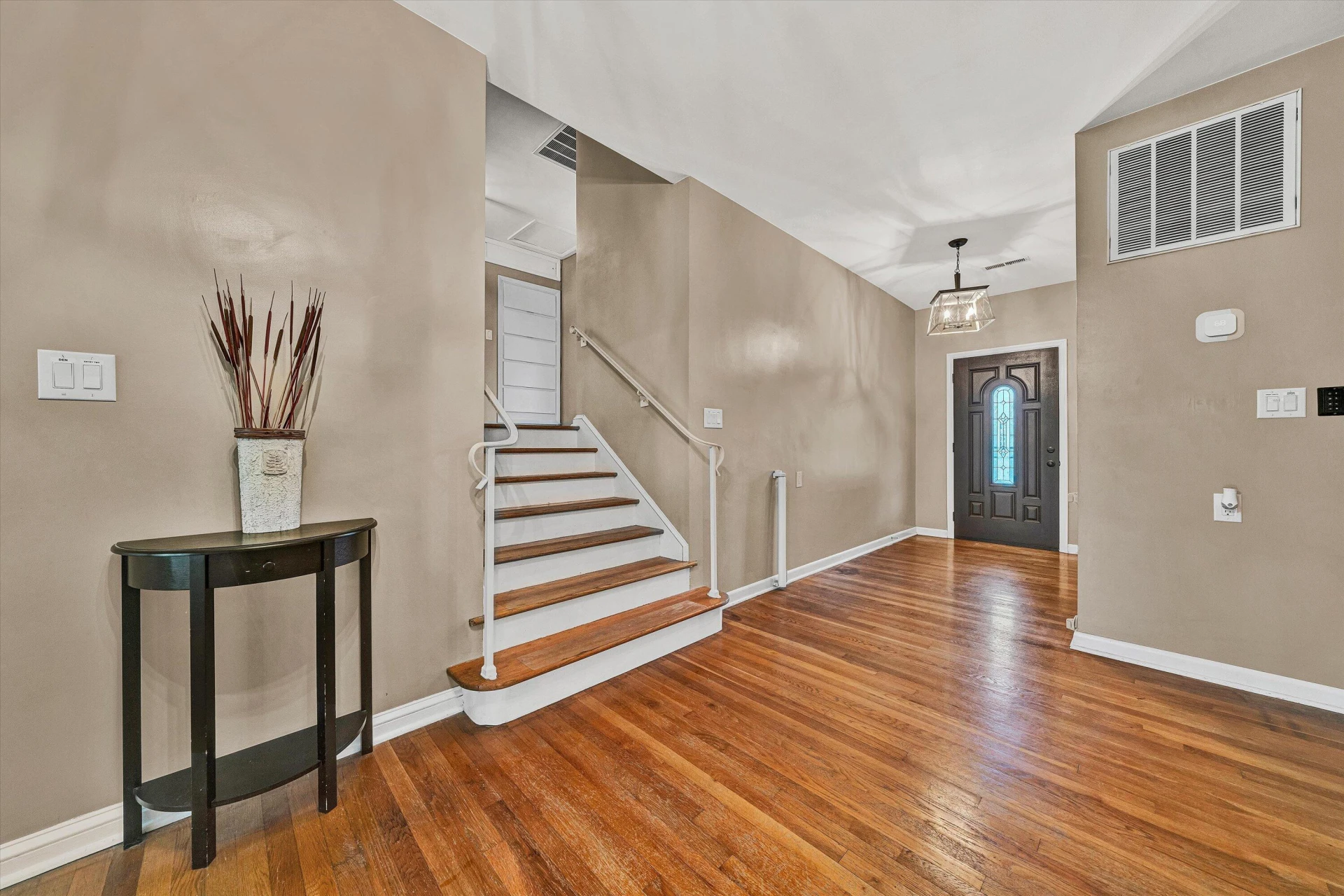 664 Lakeridge CIR - Photo 7