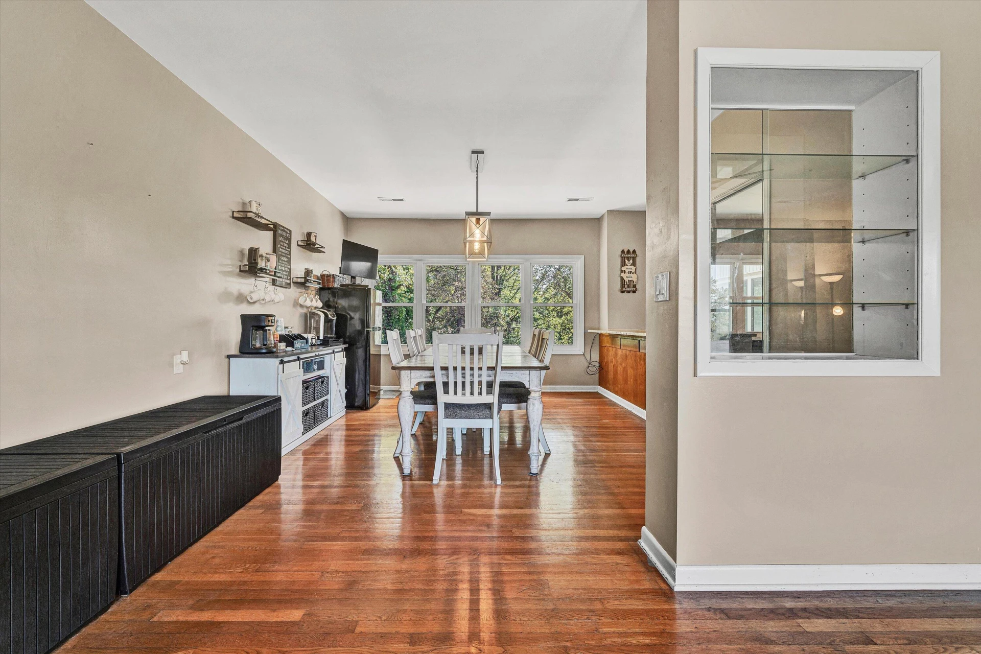 664 Lakeridge CIR - Photo 11