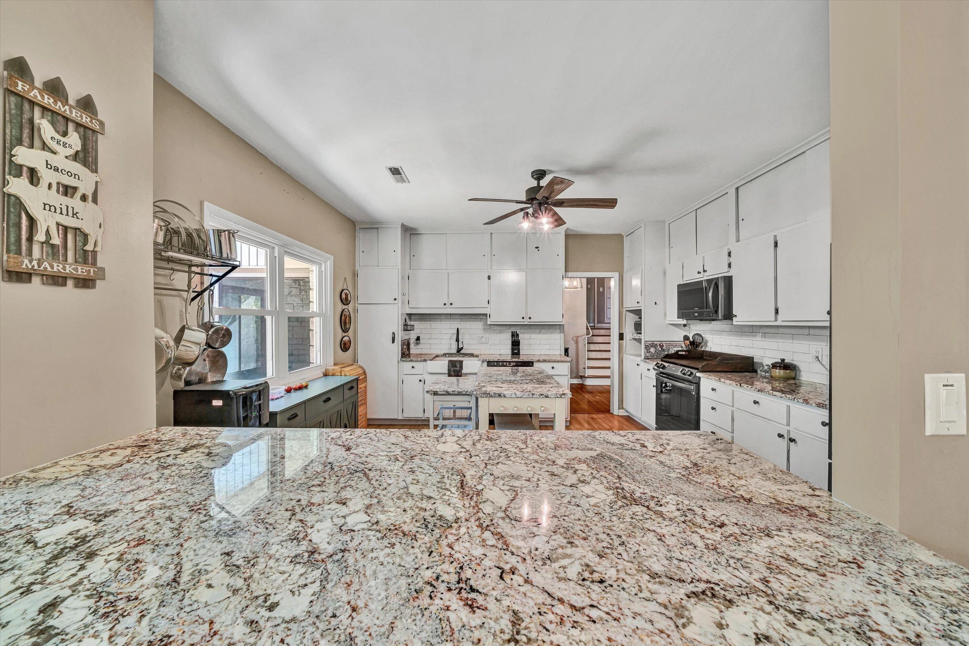 664 Lakeridge CIR - Photo 13