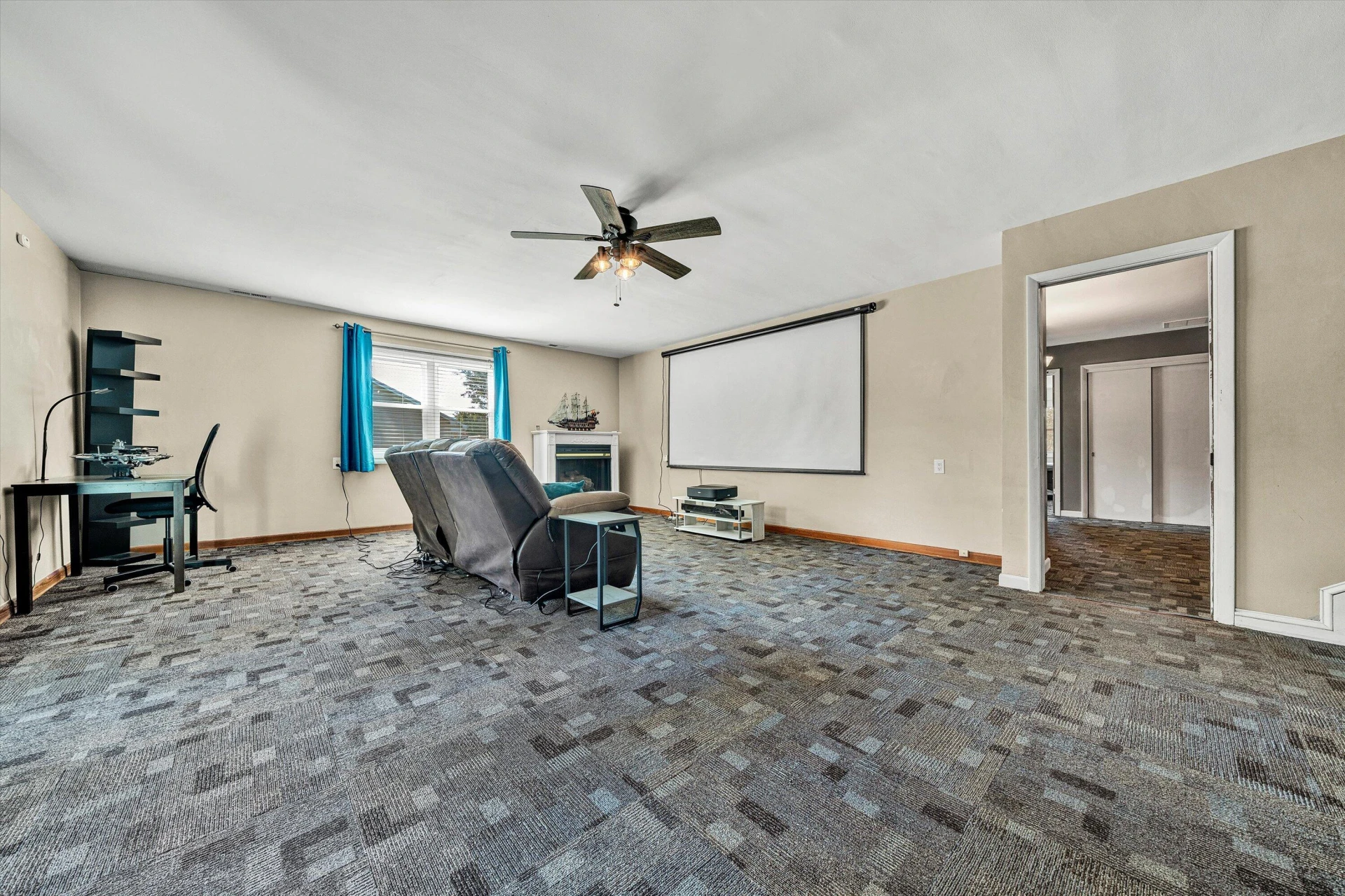 664 Lakeridge CIR - Photo 32