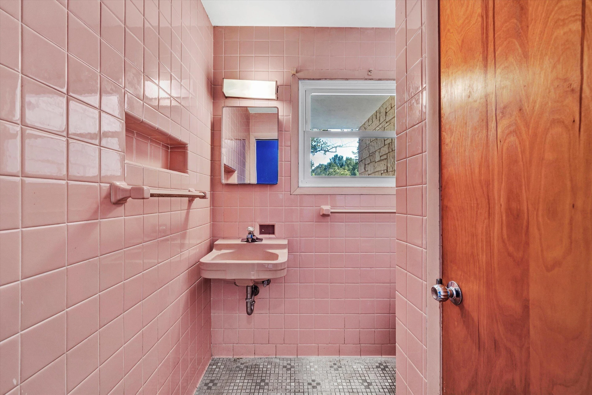 664 Lakeridge CIR - Photo 44