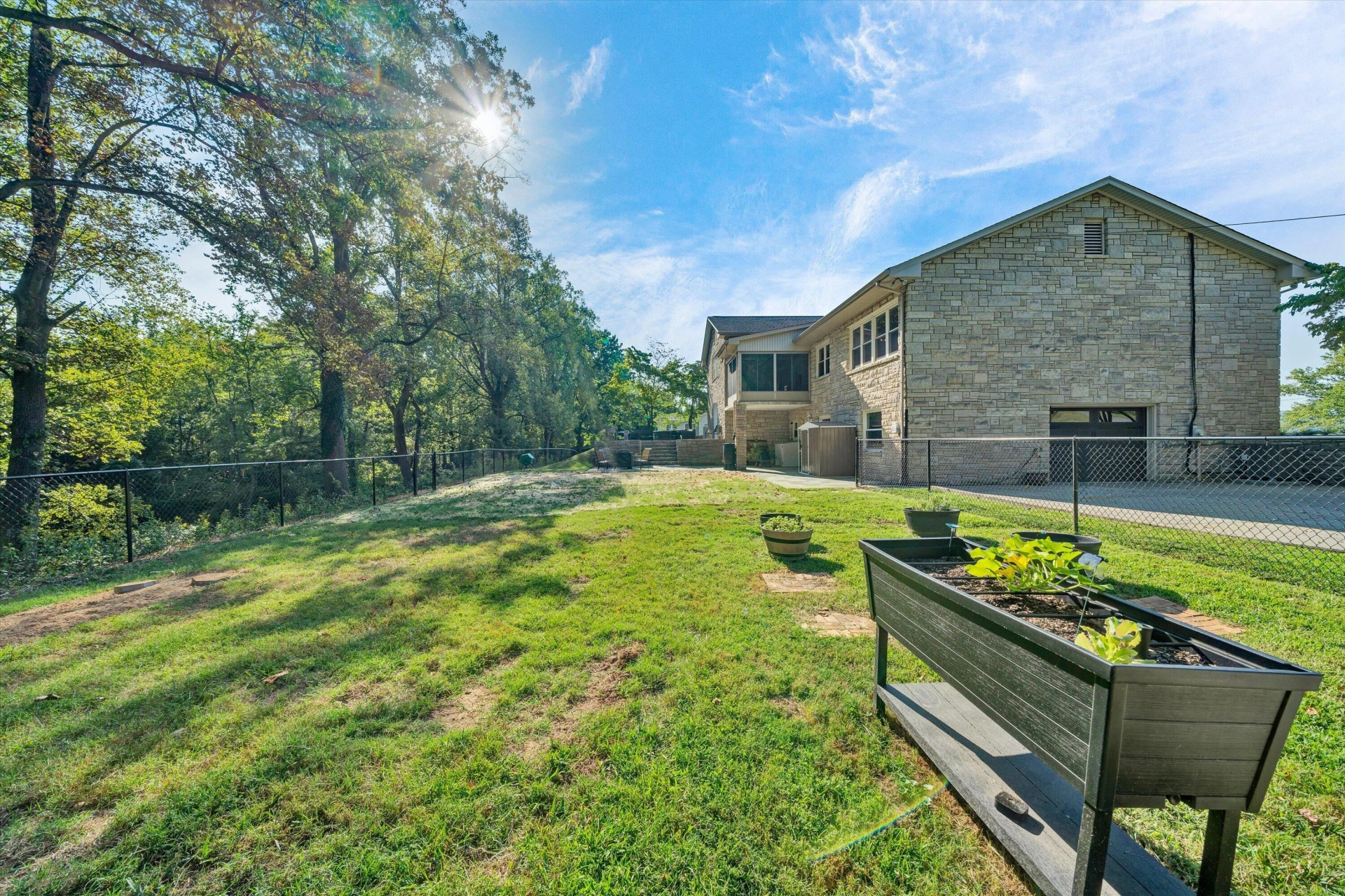 664 Lakeridge CIR - Photo 64