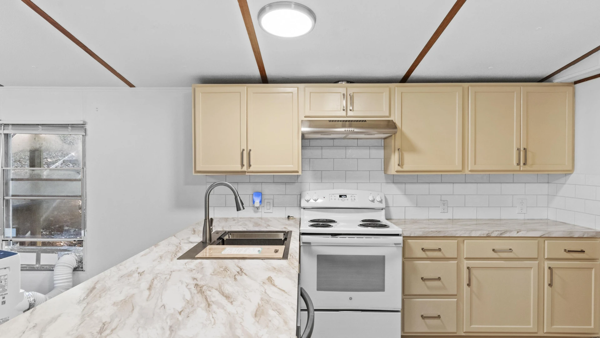 116 Tosh LN - Photo 3