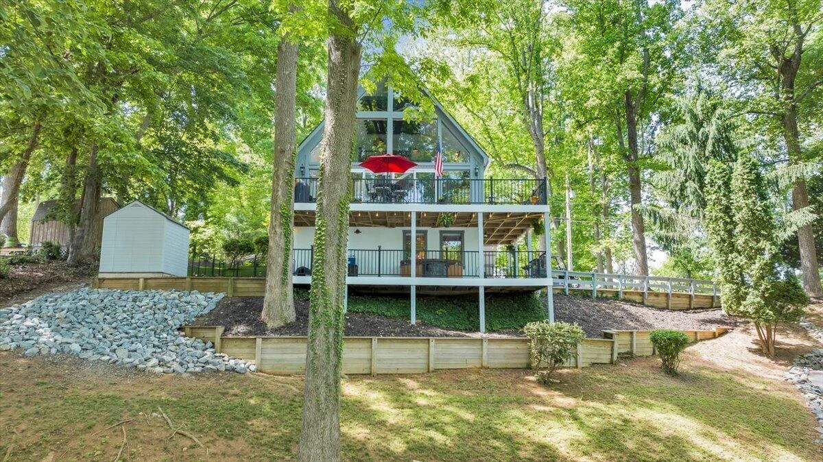 890 Long Island DR - Photo 4