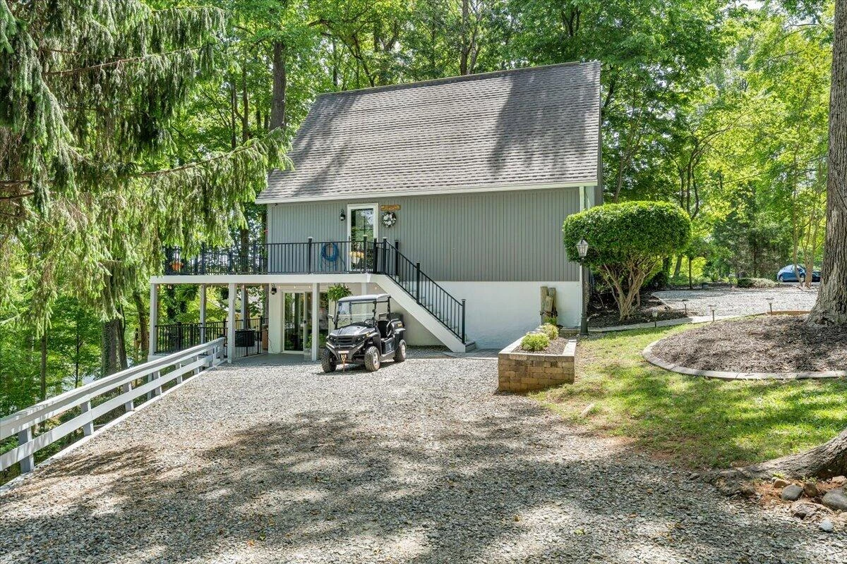 890 Long Island DR - Photo 9