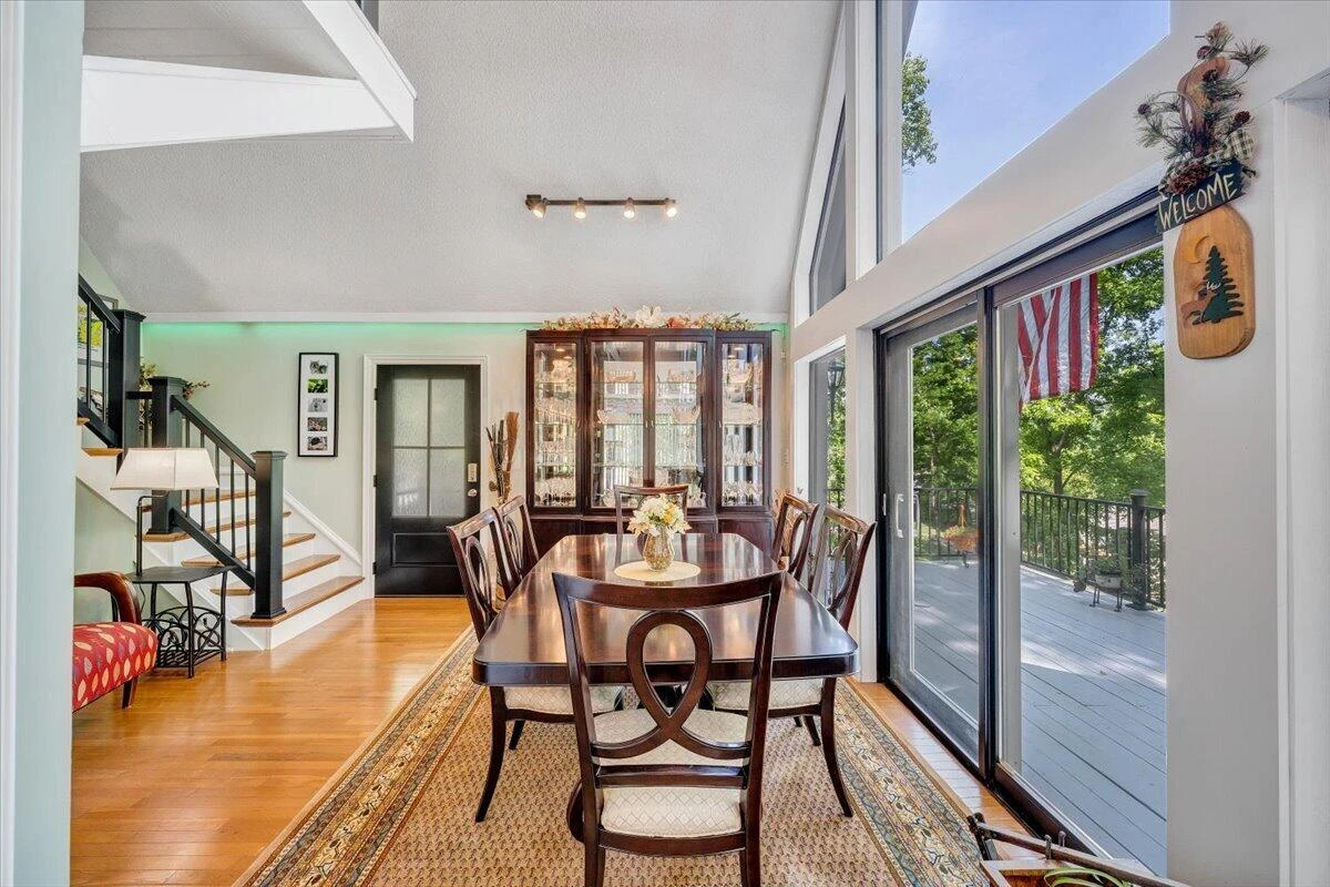 890 Long Island DR - Photo 17