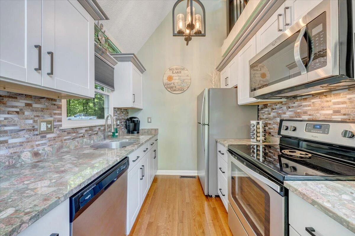 890 Long Island DR - Photo 23