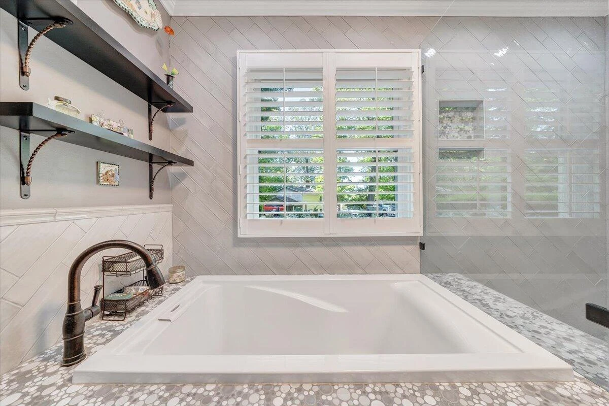 890 Long Island DR - Photo 31