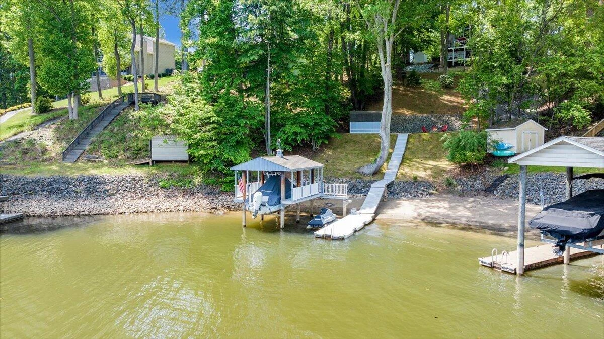 890 Long Island DR - Photo 72