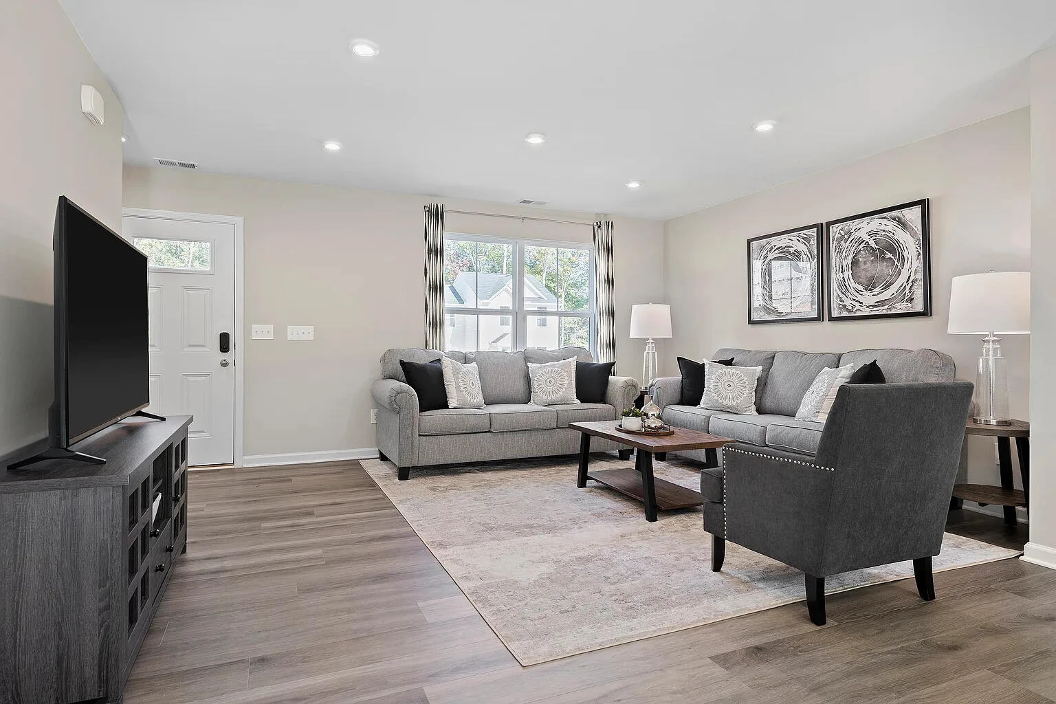 117 Johnston Park DR - Photo 4