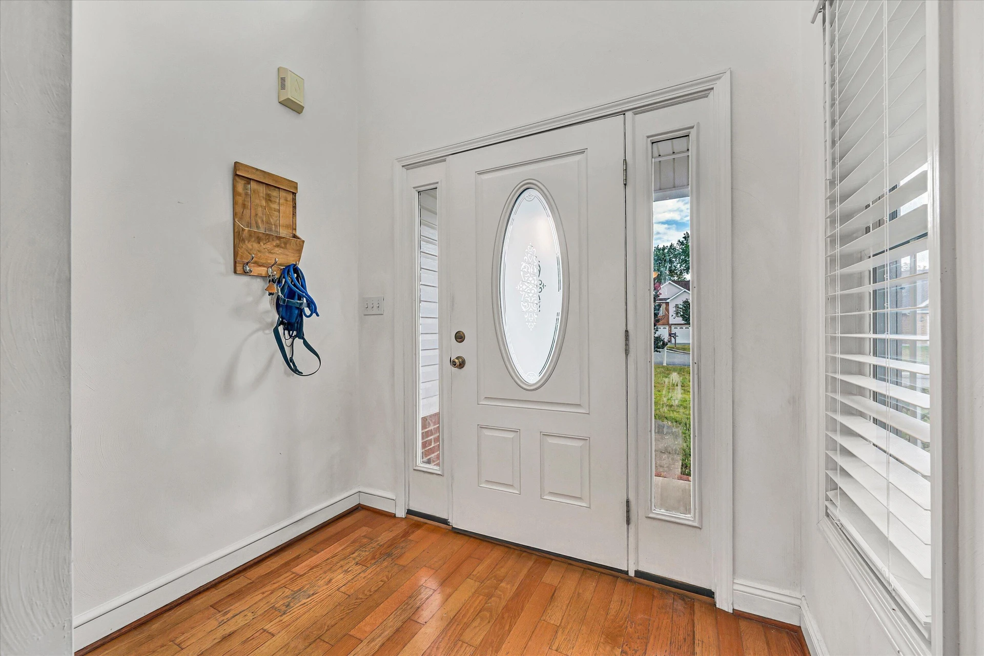 5736 Glen Haven DR - Photo 3