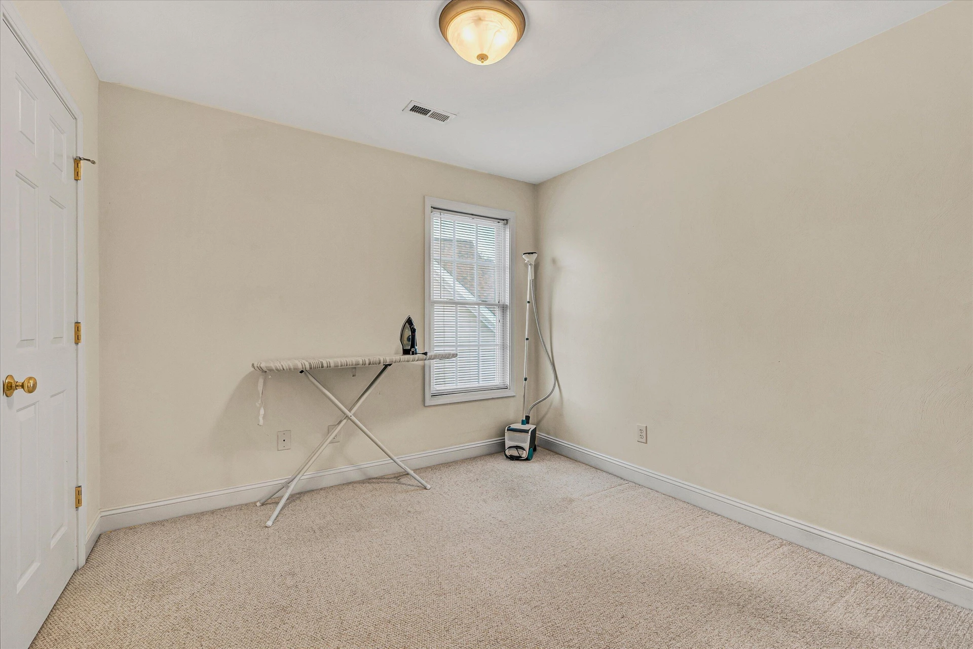5736 Glen Haven DR - Photo 20