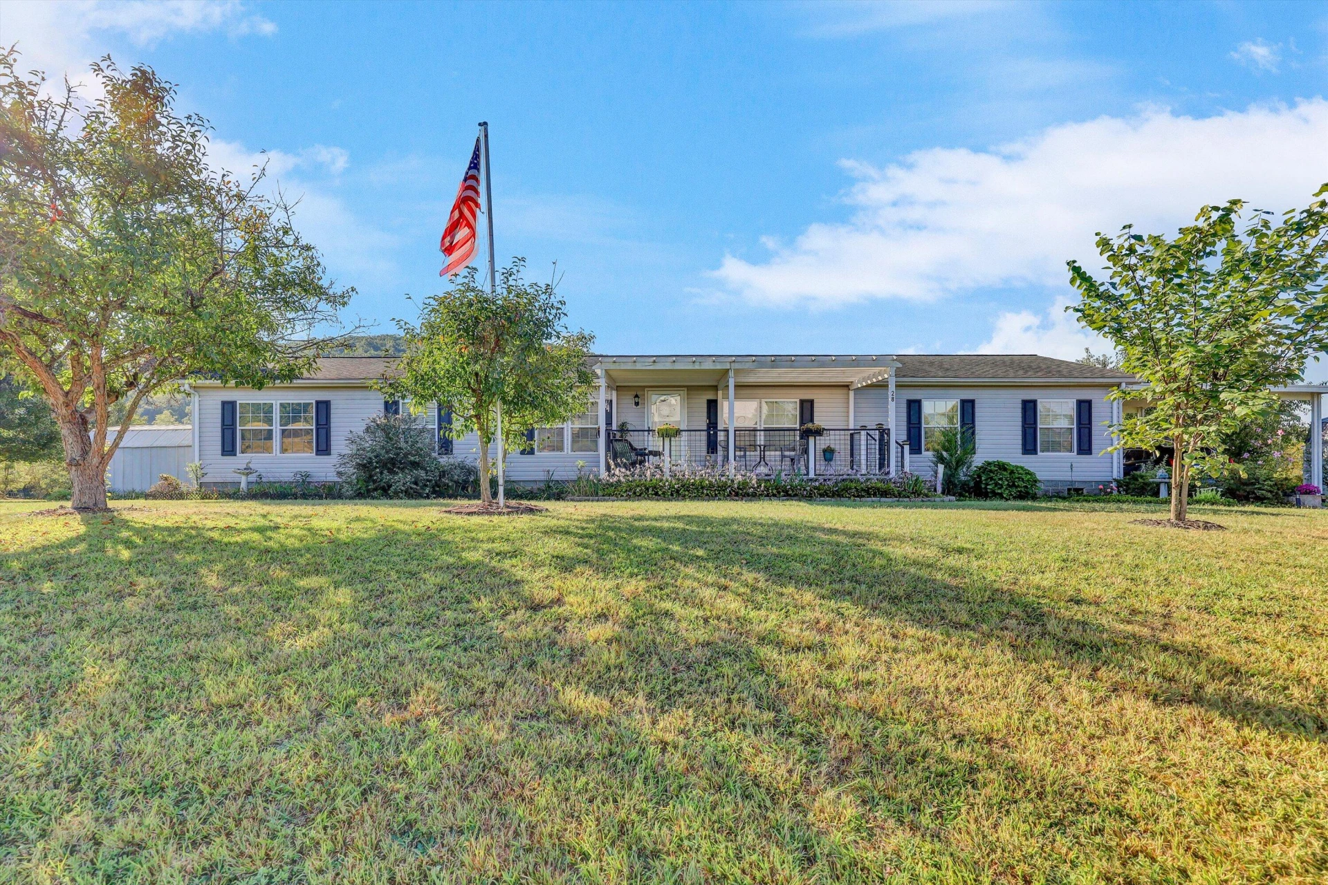 28 Chestnut Tree RD