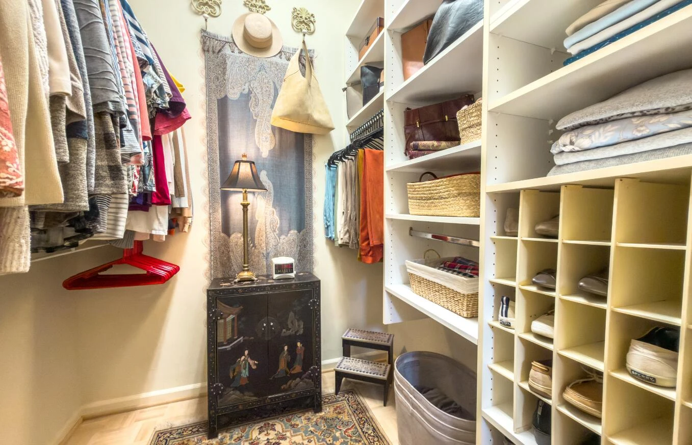 4726 Barclay SQ SW - Photo 19