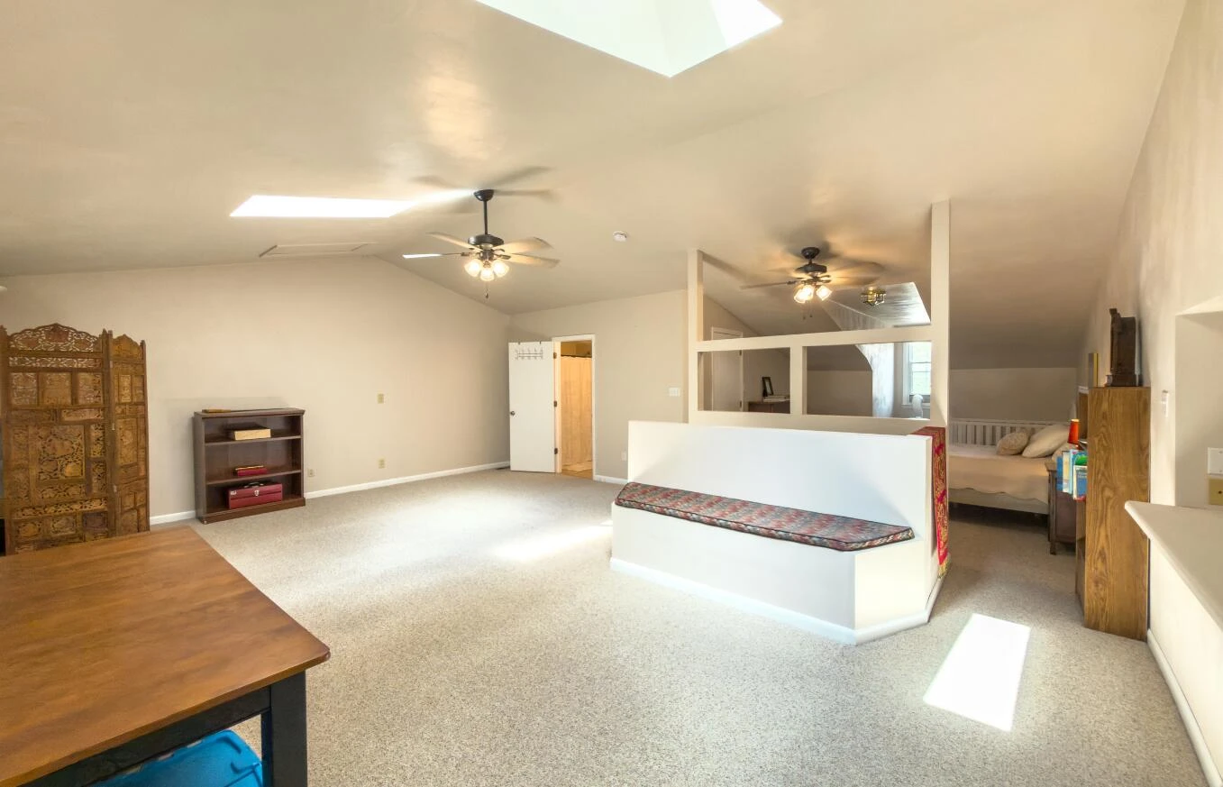 4726 Barclay SQ SW - Photo 25