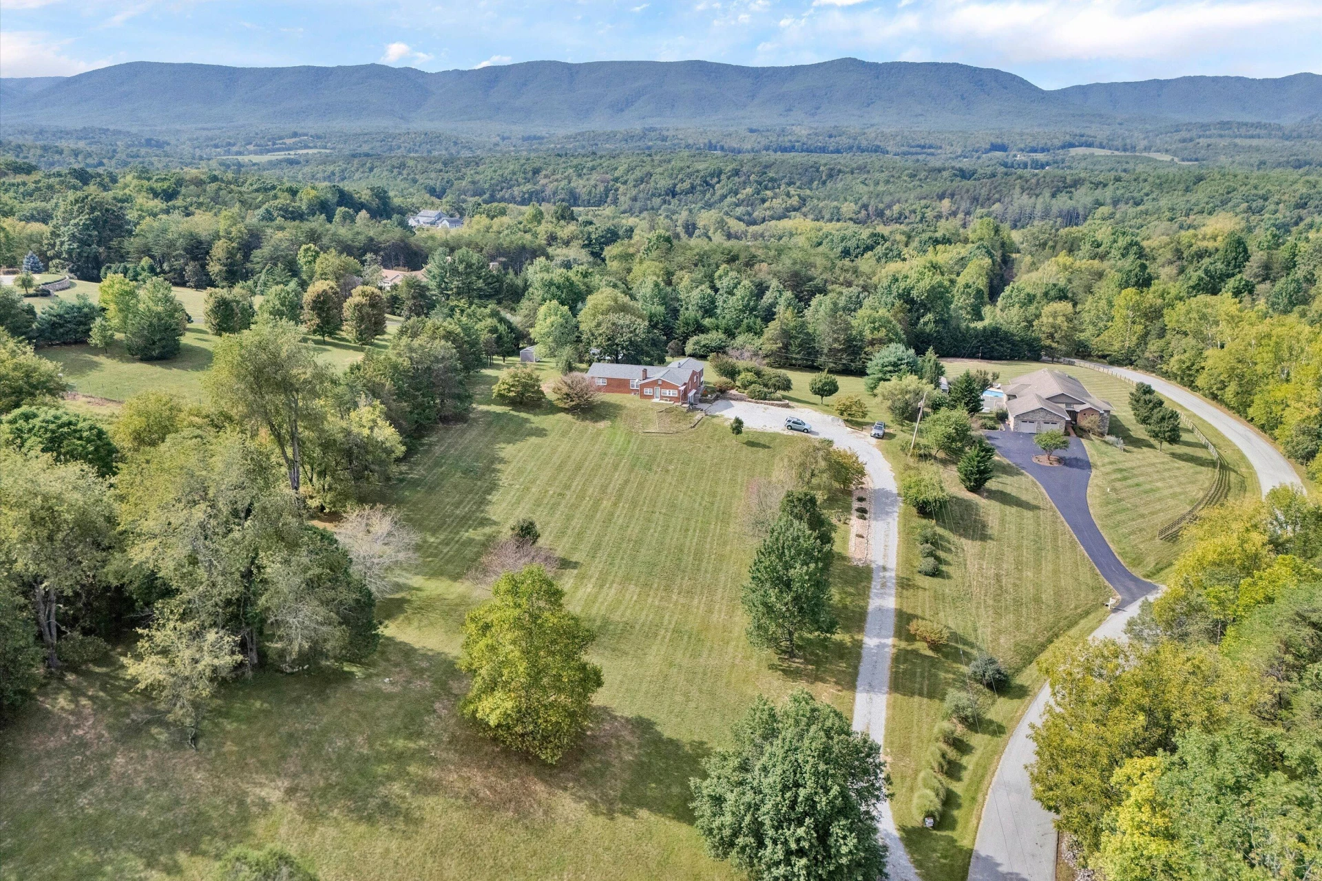 819 Sprinkle RD - Photo 6