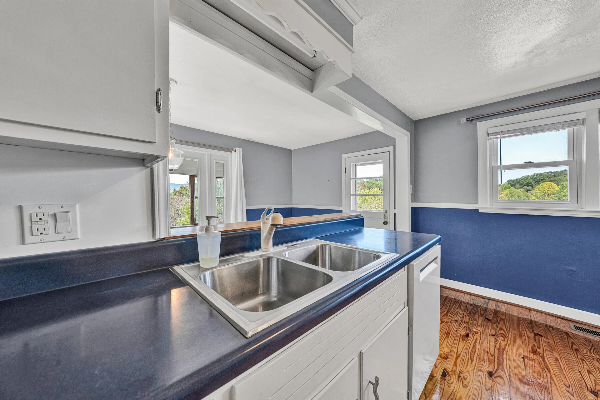 819 Sprinkle RD - Photo 18