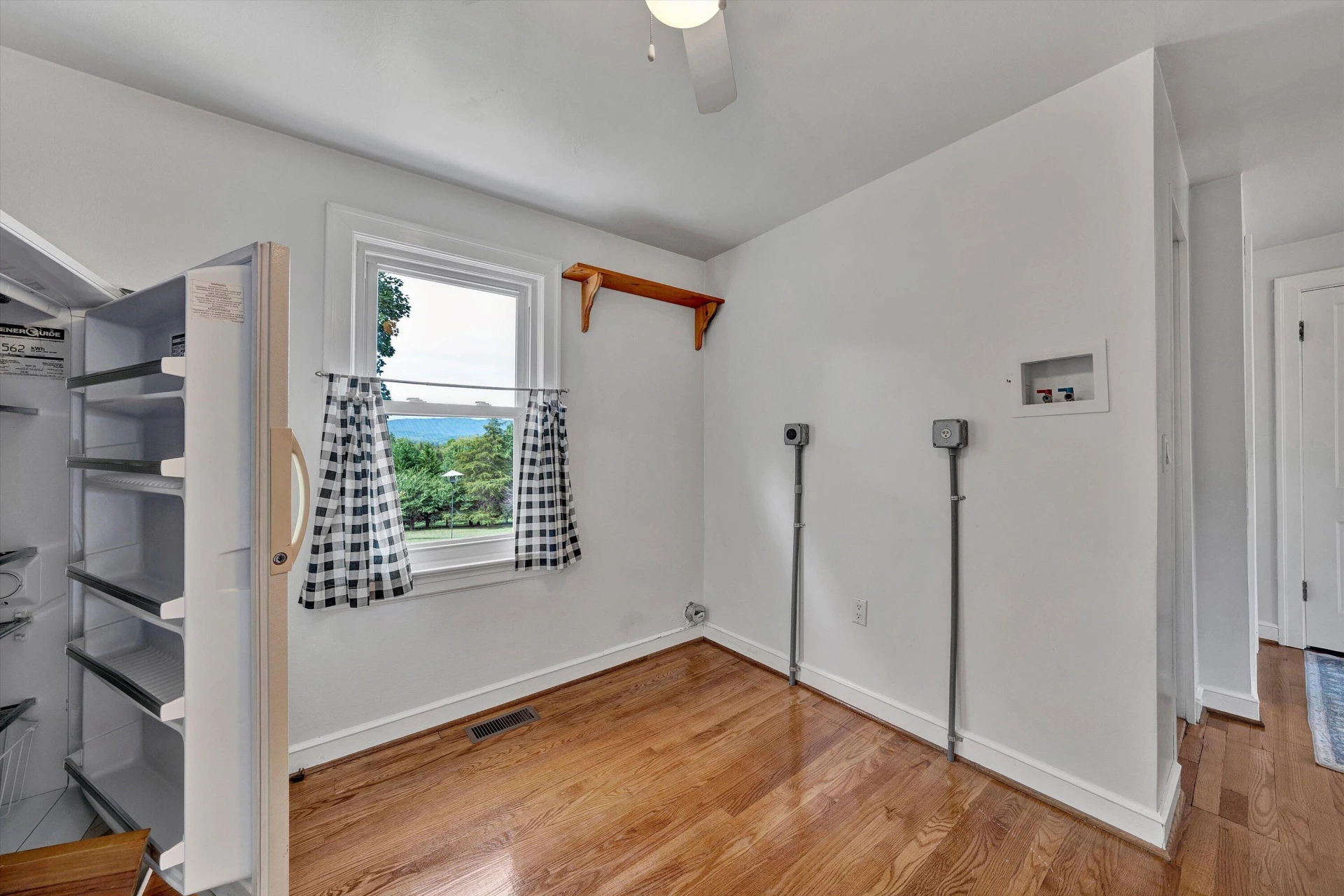 819 Sprinkle RD - Photo 25