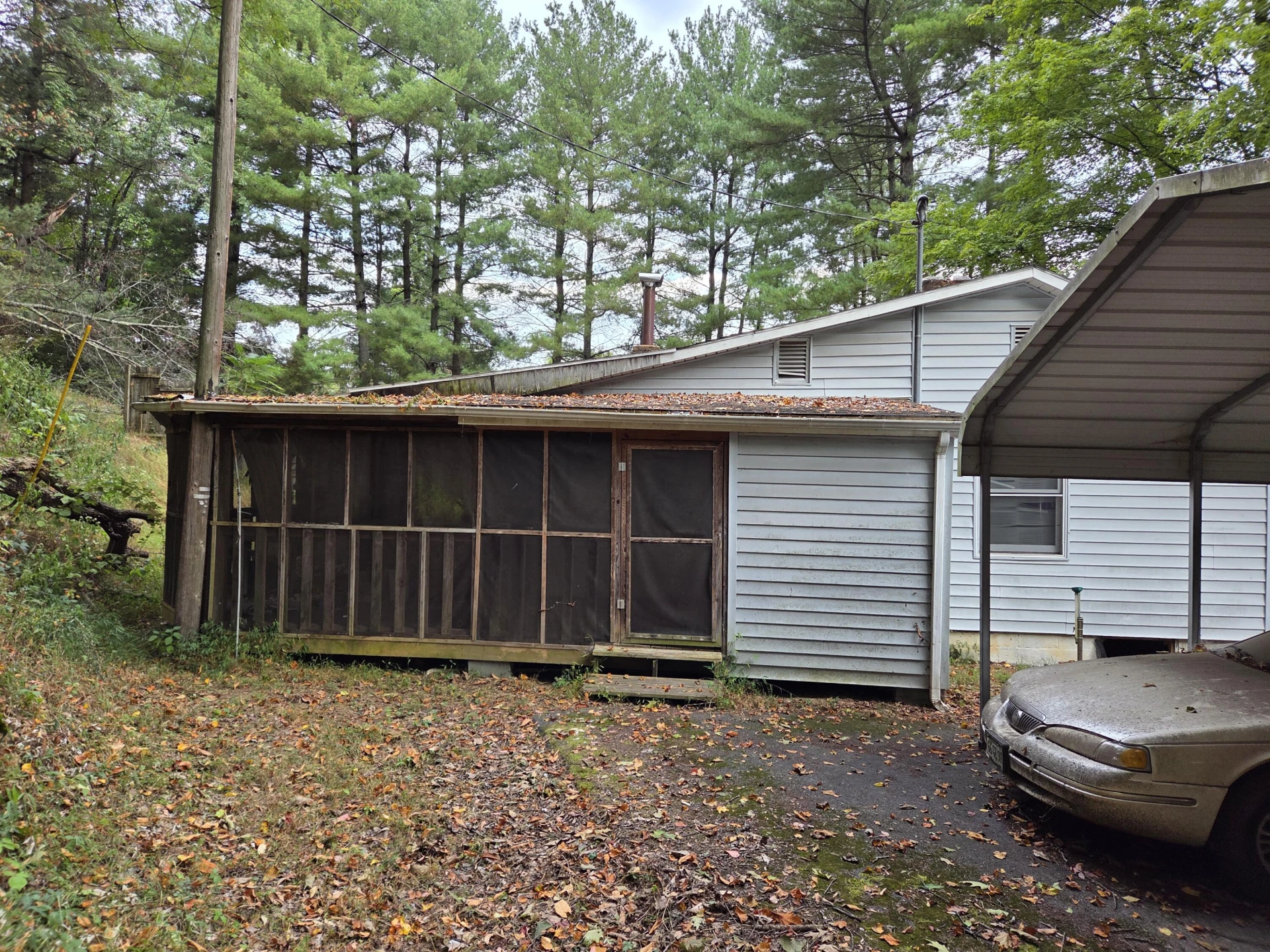 2611 Creekside DR - Photo 5