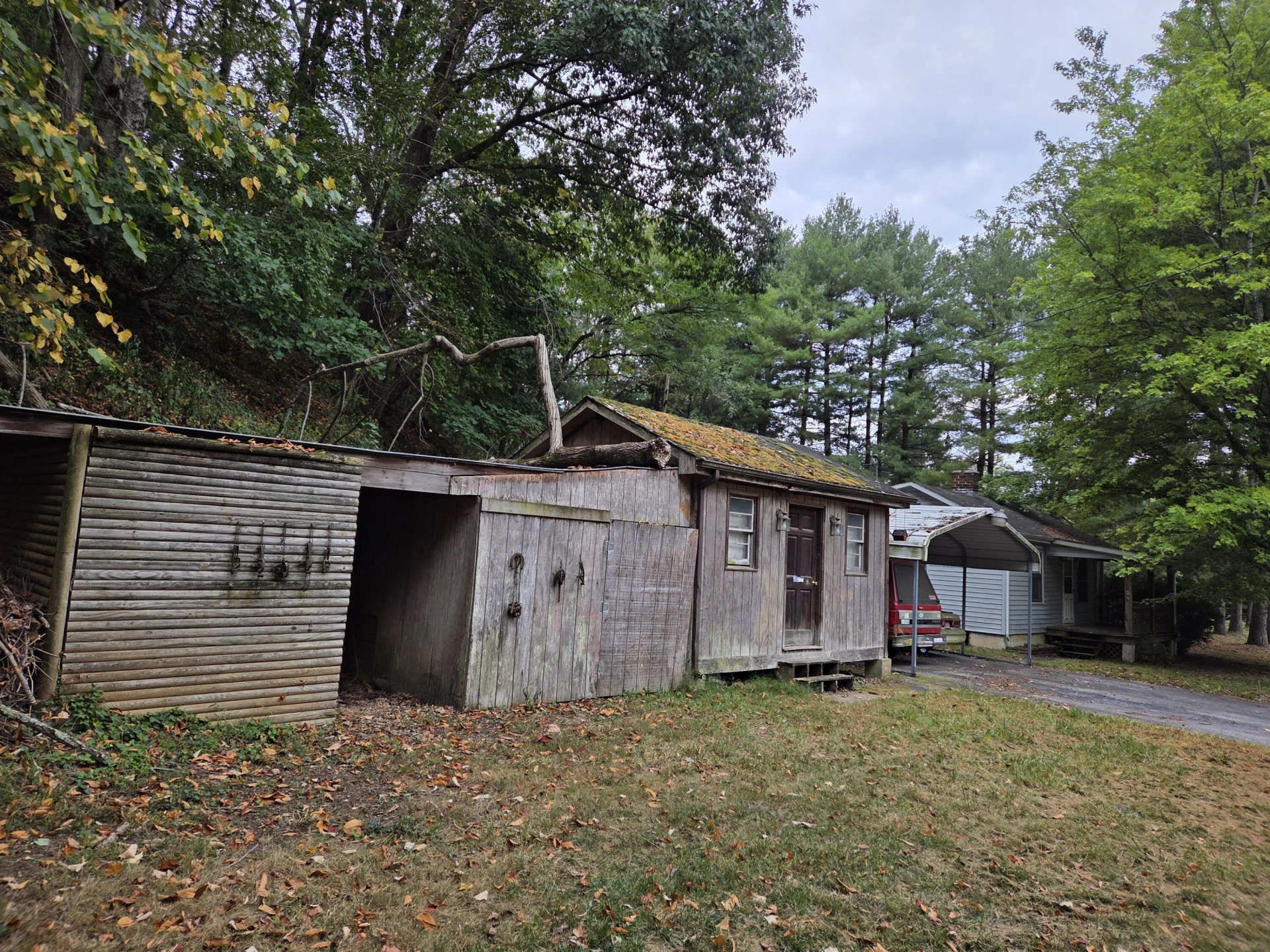 2611 Creekside DR - Photo 15