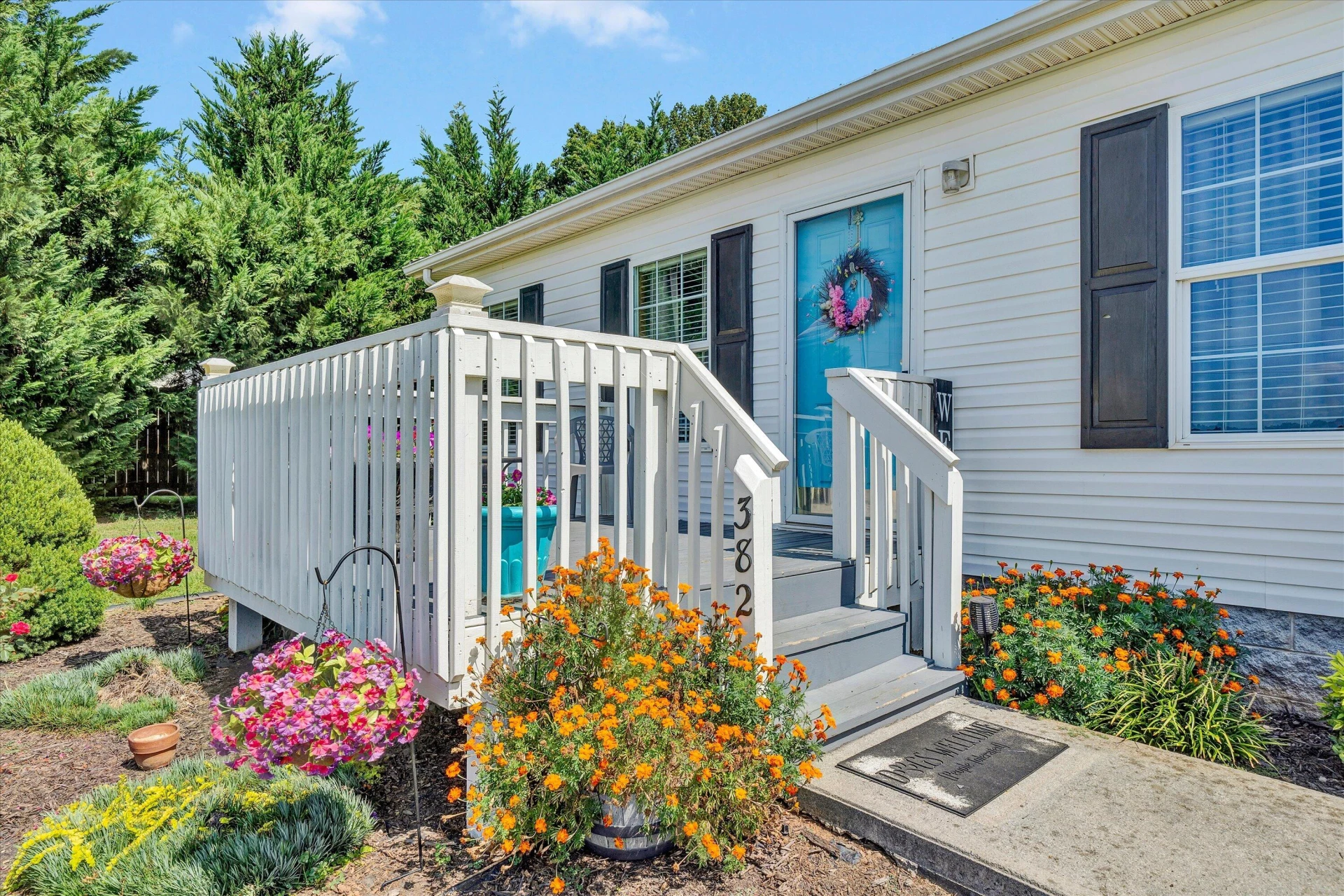 382 CALICO ROCK RD - Photo 2