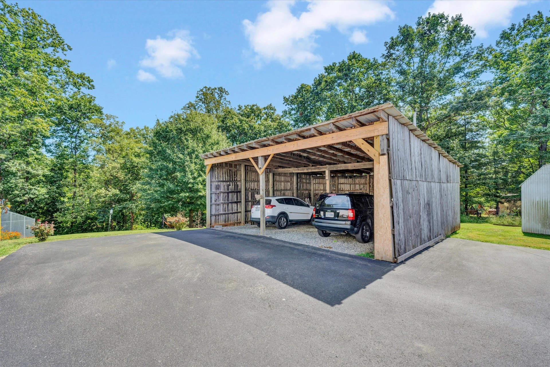 382 CALICO ROCK RD - Photo 4