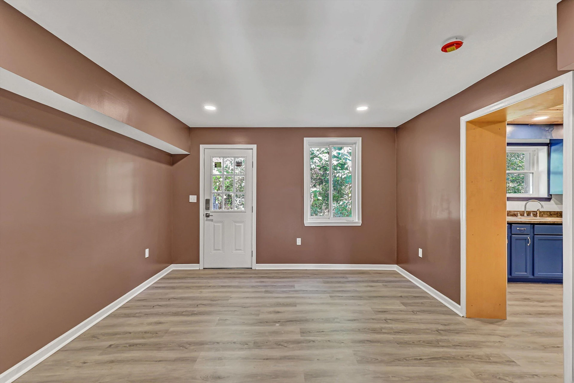307 Greyson ST - Photo 33
