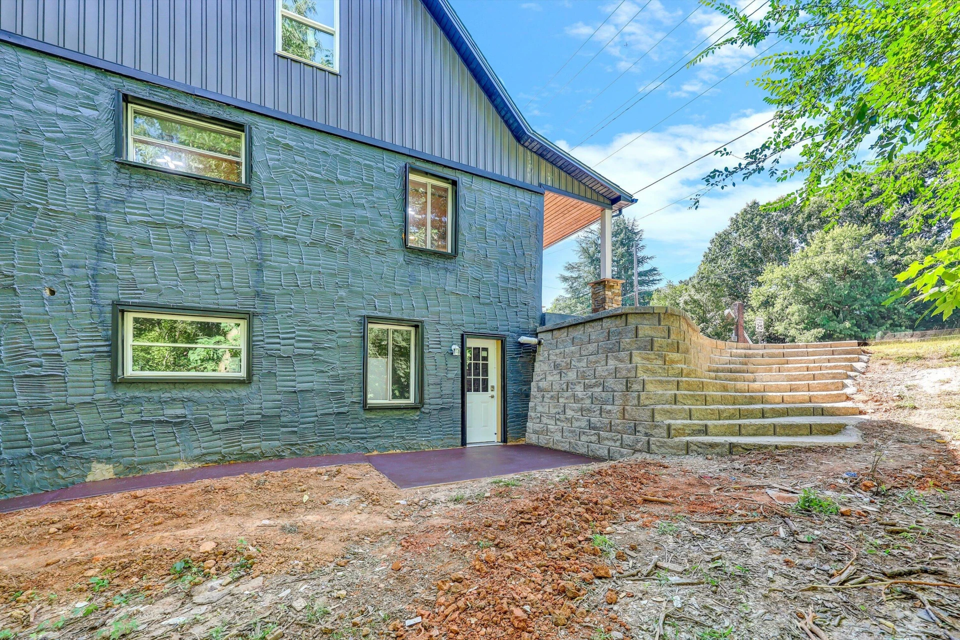 307 Greyson ST - Photo 35