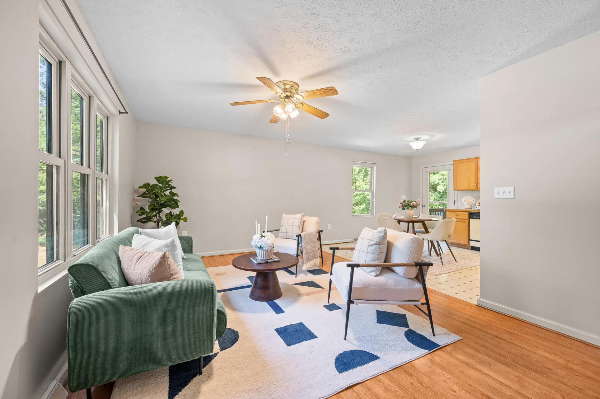 2120 Eagle Point RD - Photo 4