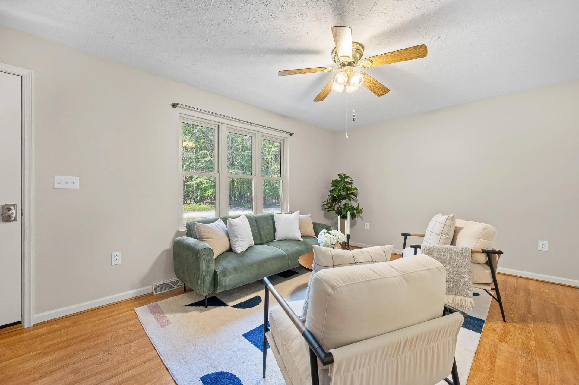 2120 Eagle Point RD - Photo 5