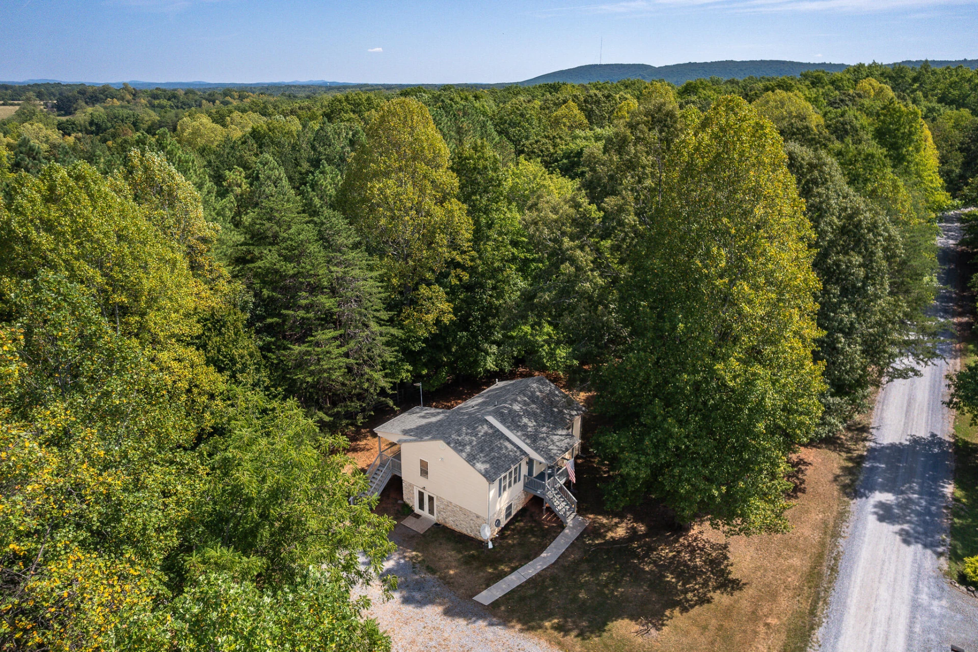 2120 Eagle Point RD - Photo 44