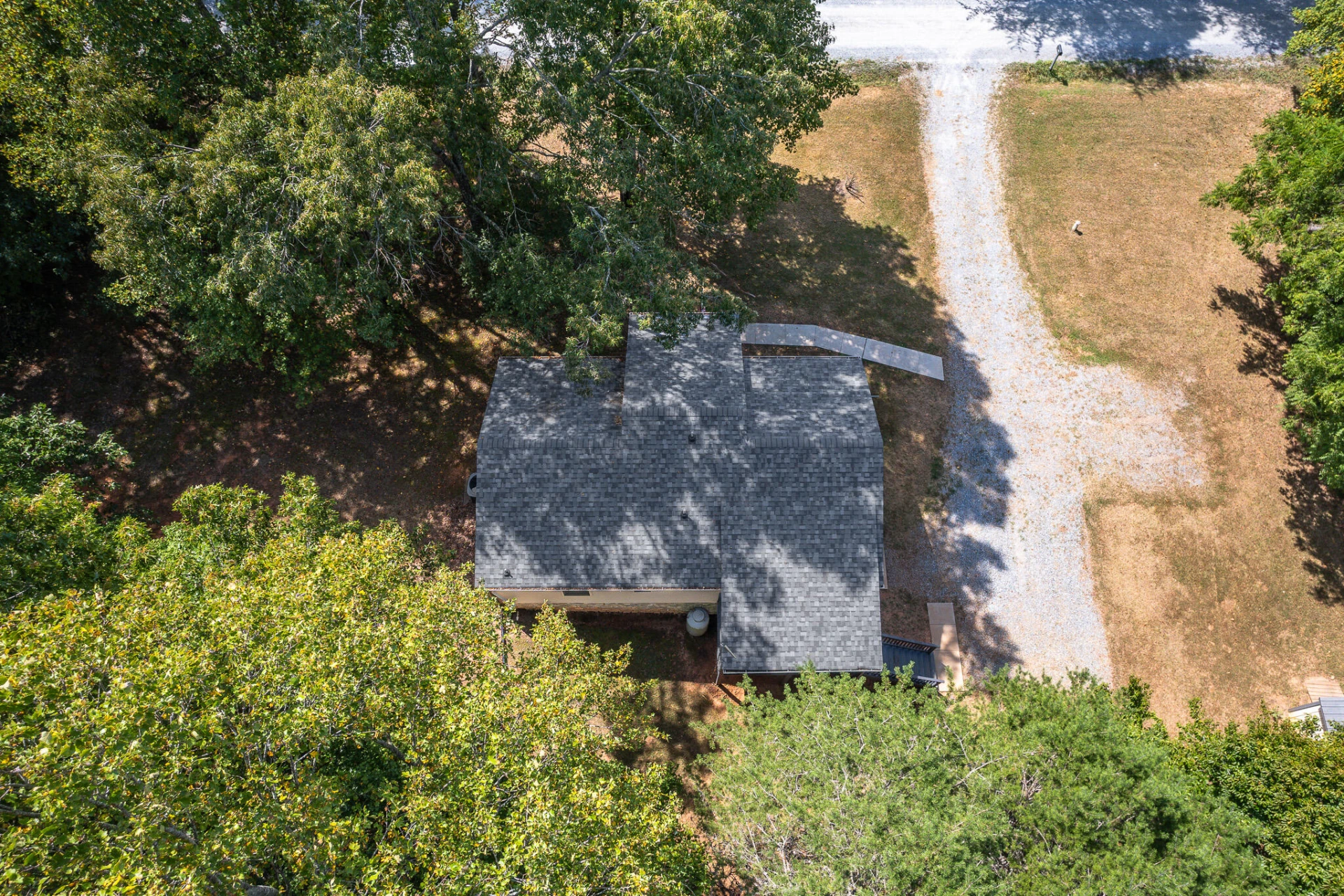 2120 Eagle Point RD - Photo 46