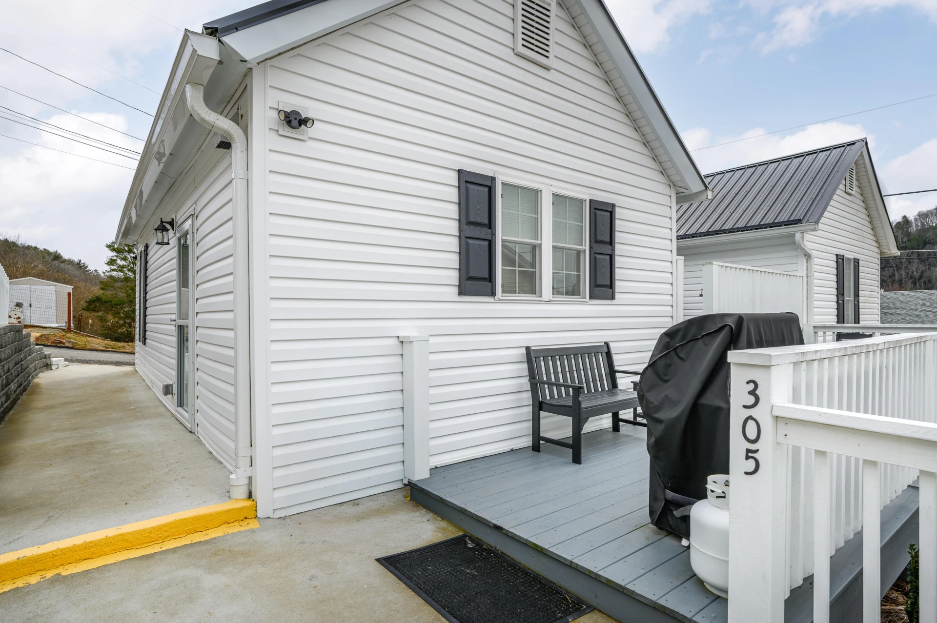 305 Grayson ST - Photo 19