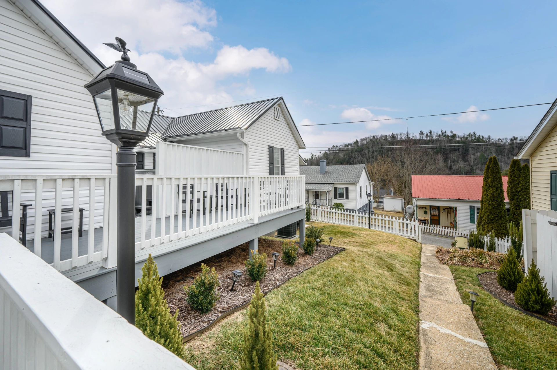 305 Grayson ST - Photo 21