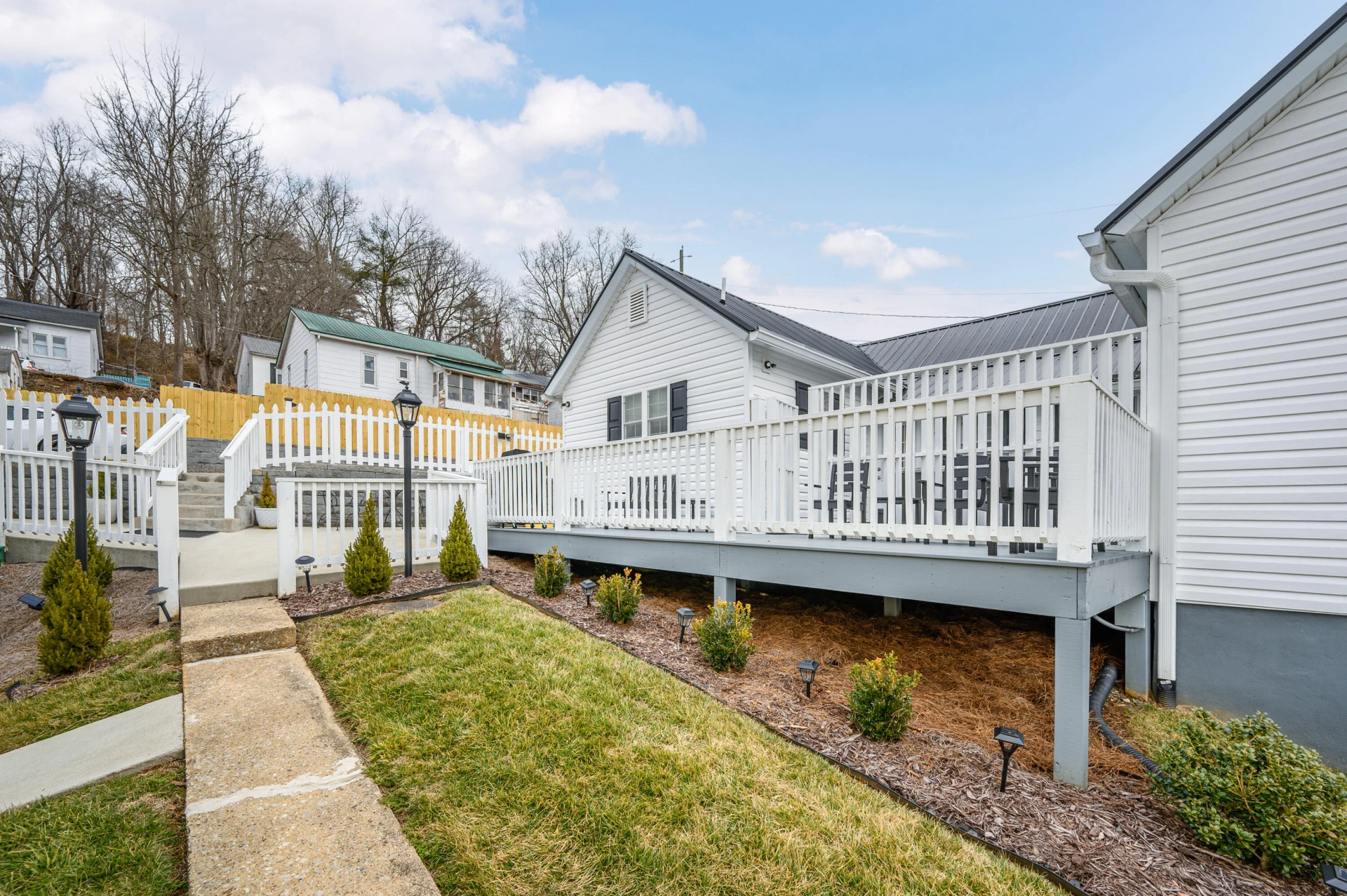 305 Grayson ST - Photo 23