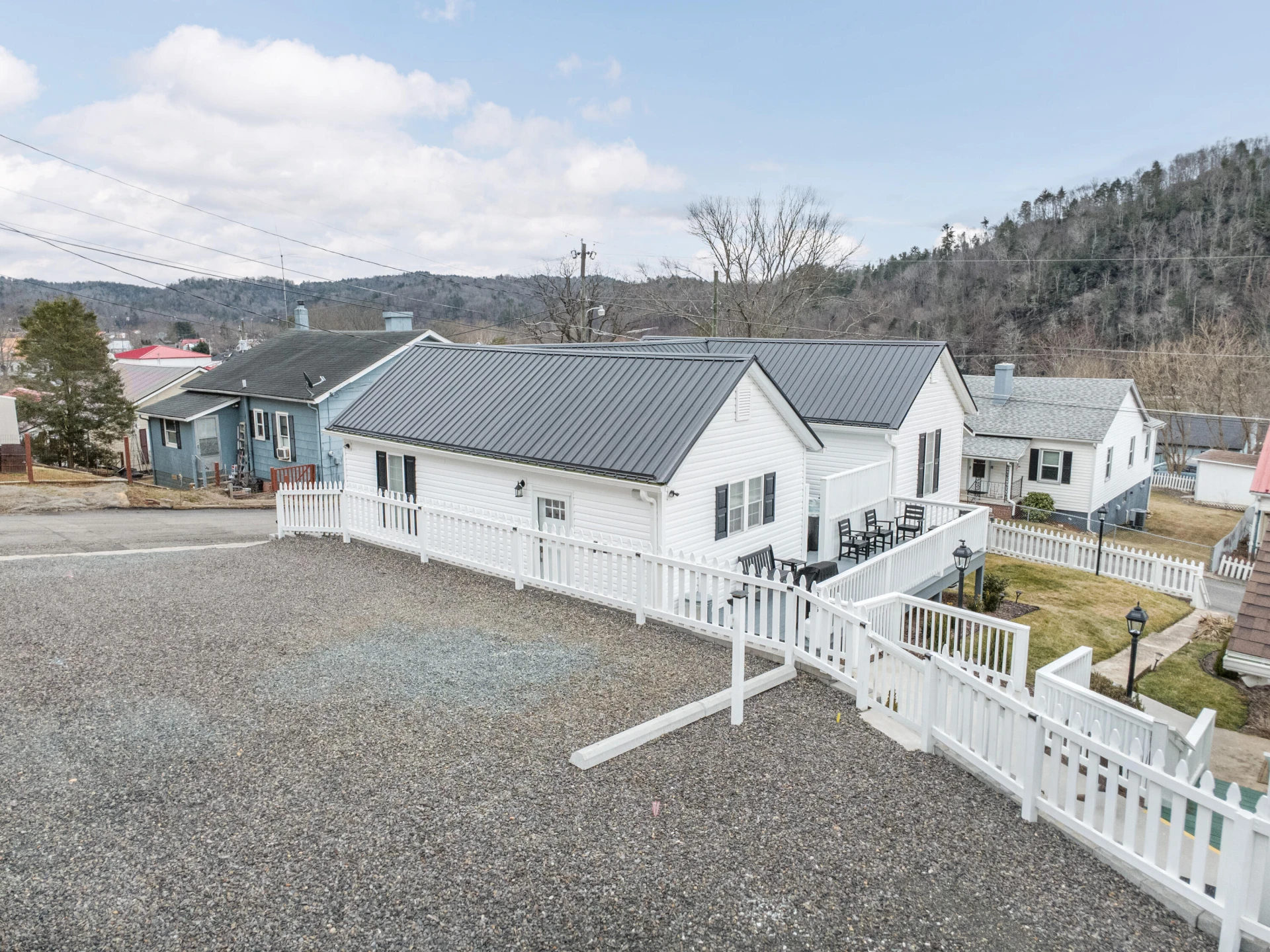 305 Grayson ST - Photo 28