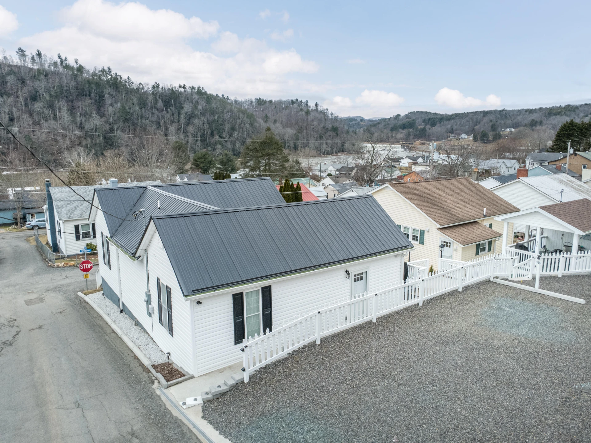 305 Grayson ST - Photo 30