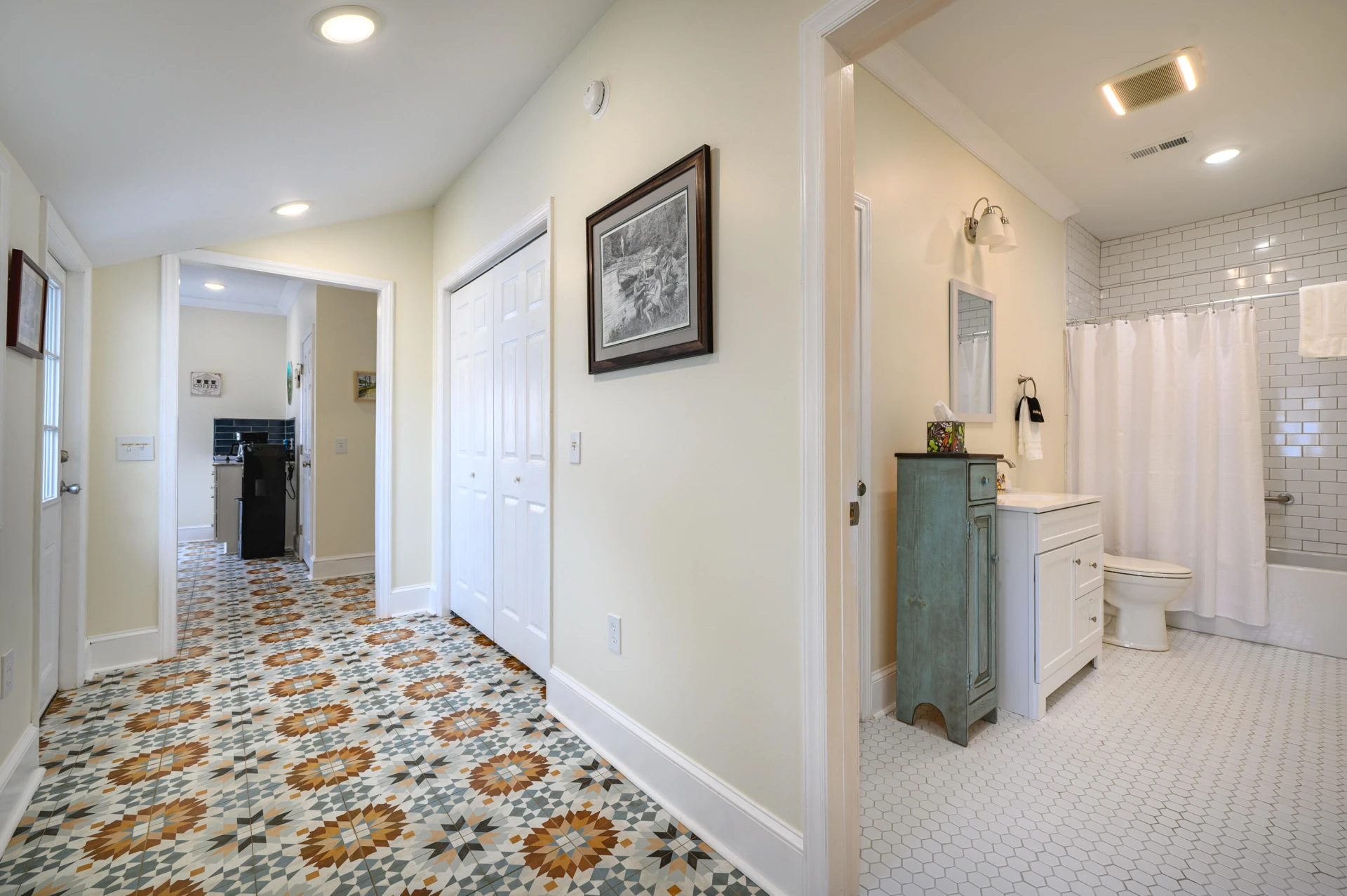 305 Grayson ST - Photo 40