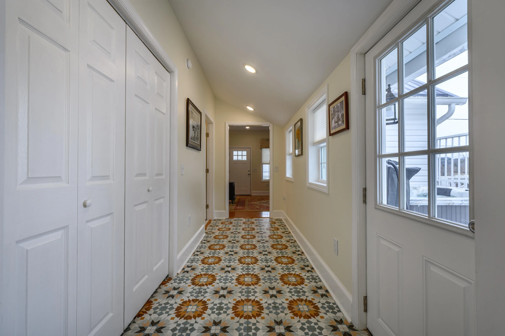 305 Grayson ST - Photo 45